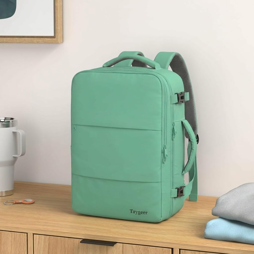 Mochila de viaje Taygeer de 35L, 10 kg para avión, para hombre y mujer, negra