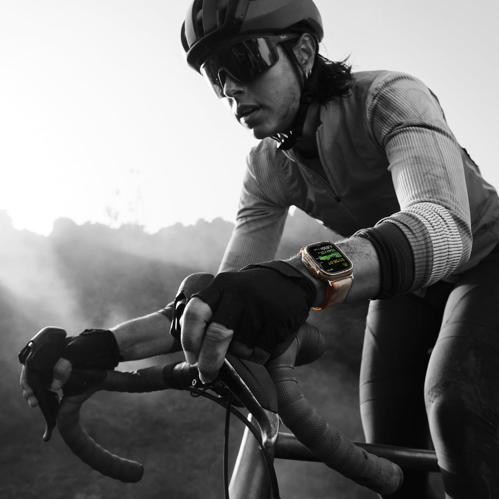 Apple Watch Ultra 2 (GPS + Cellular, 49 mm) - Caja de titanio con correa Ocean azul, talla única (Reacondicionado)
